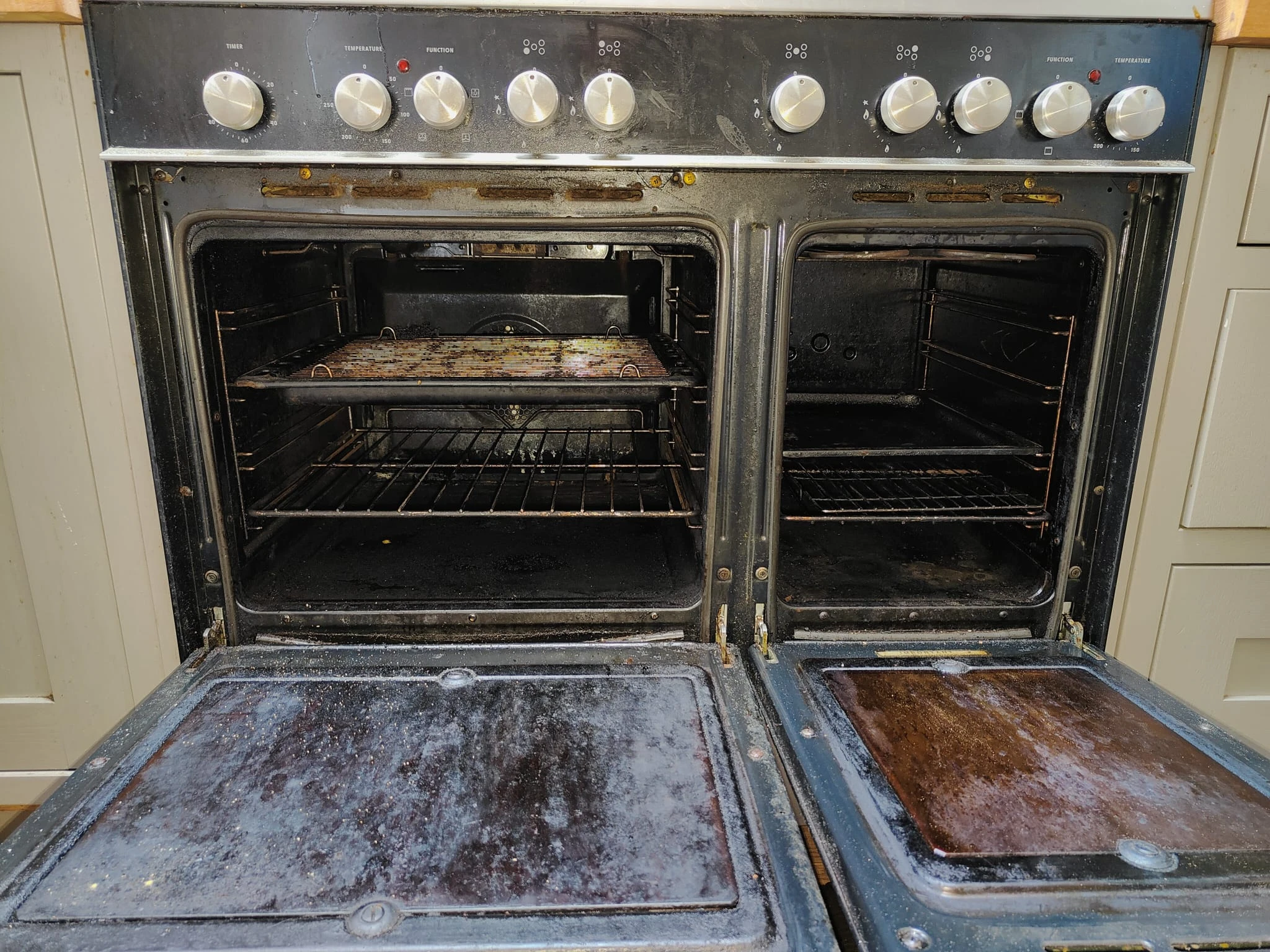 Oven Cleaning Four Marks